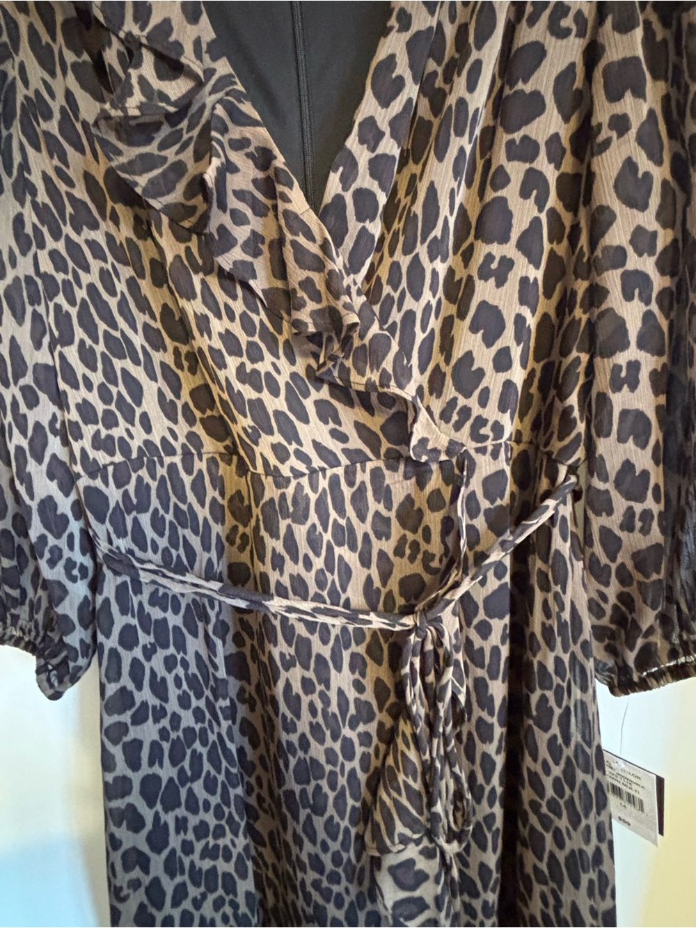 NWT Melonie leopard print wrap dress - Picture 9 of 15